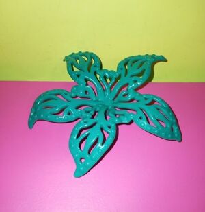 Monster High doll Oasis Tree Top